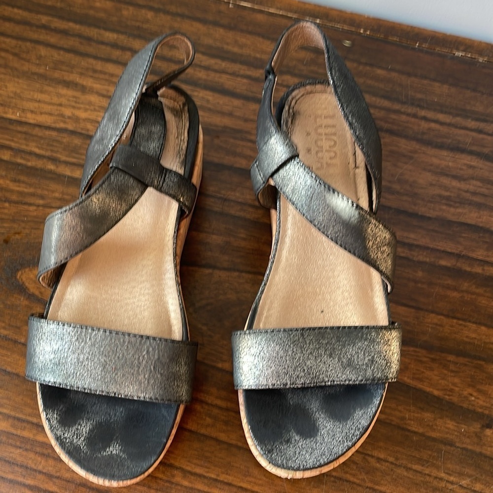 Lucca Lane, 7.5, black leather & cork bottom strappy ankle wrap platform sandal - Picture 4 of 13